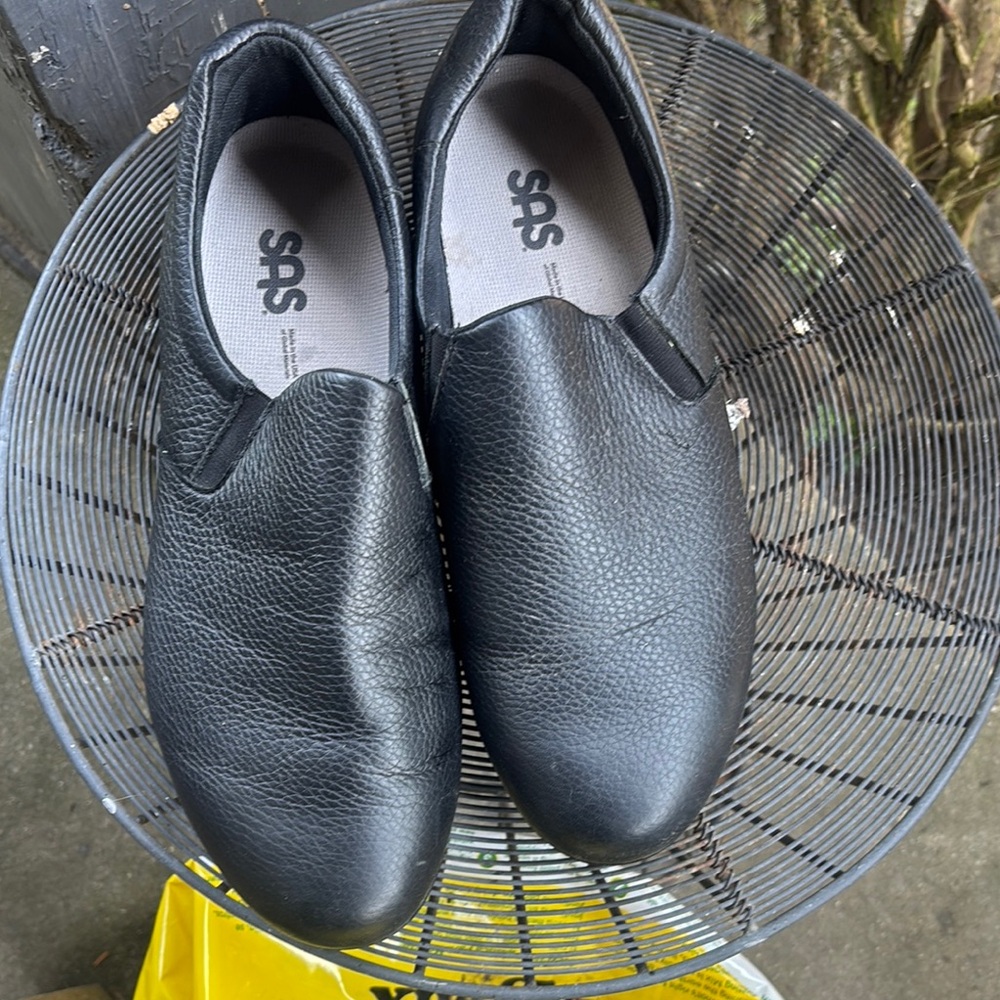 SAS Black Leather Loafers Slip-Ons